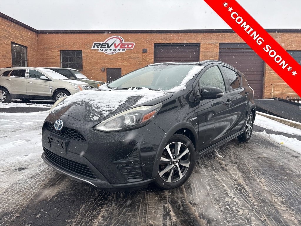 Used 2019 Toyota Prius C image 1