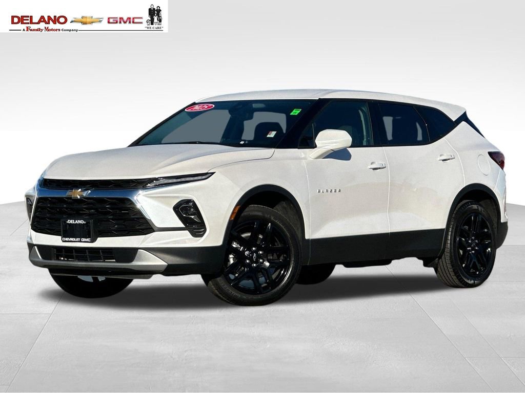 Used 2025 Chevrolet Blazer LT w/ Driver Confidence Package FWD image 1