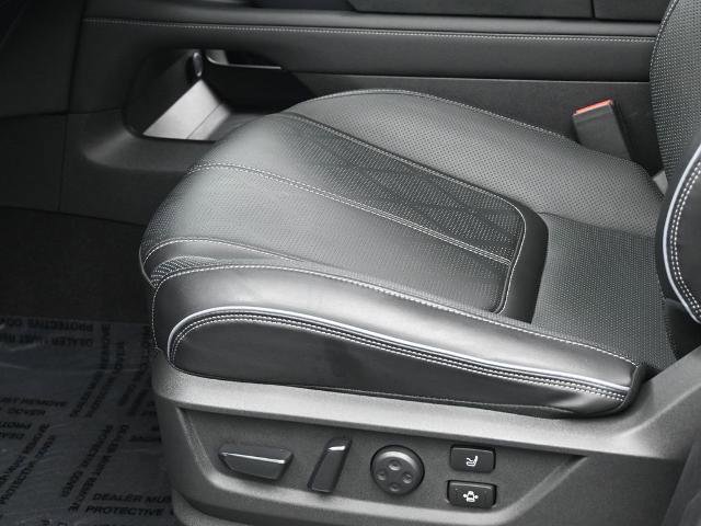 Certified 2025 INFINITI QX80 Sensory image 19