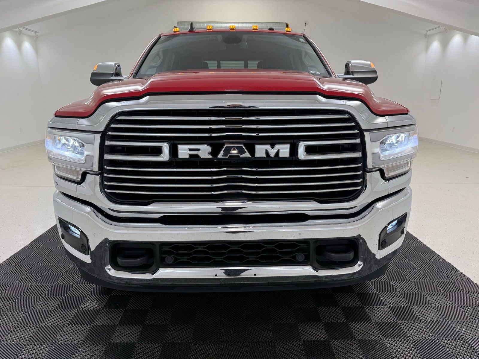Used 2022 RAM 2500 Laramie image 2