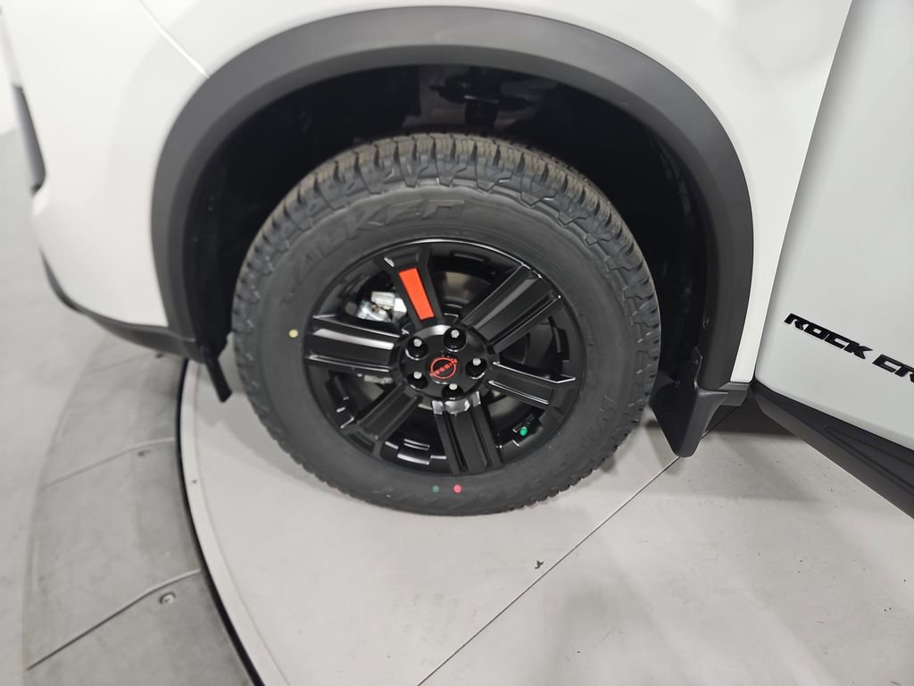 New 2026 Nissan Rogue SV image 25