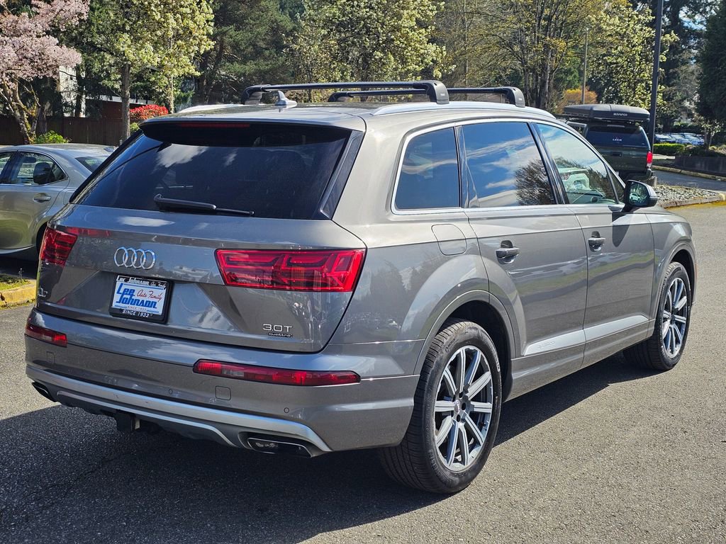 Used 2017 Audi Q7 3.0T Premium Plus image 5
