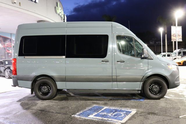 Used 2023 Mercedes-Benz Sprinter 2500 image 23