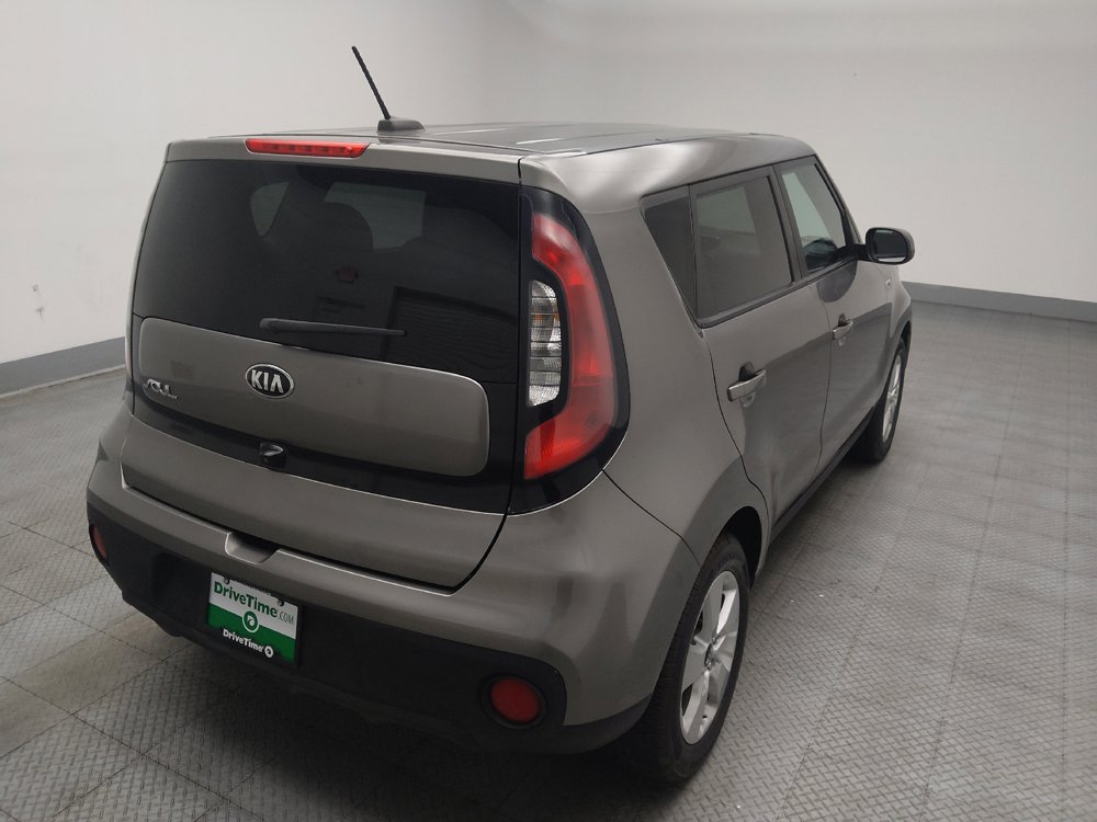 Used 2019 Kia Soul FWD image 9