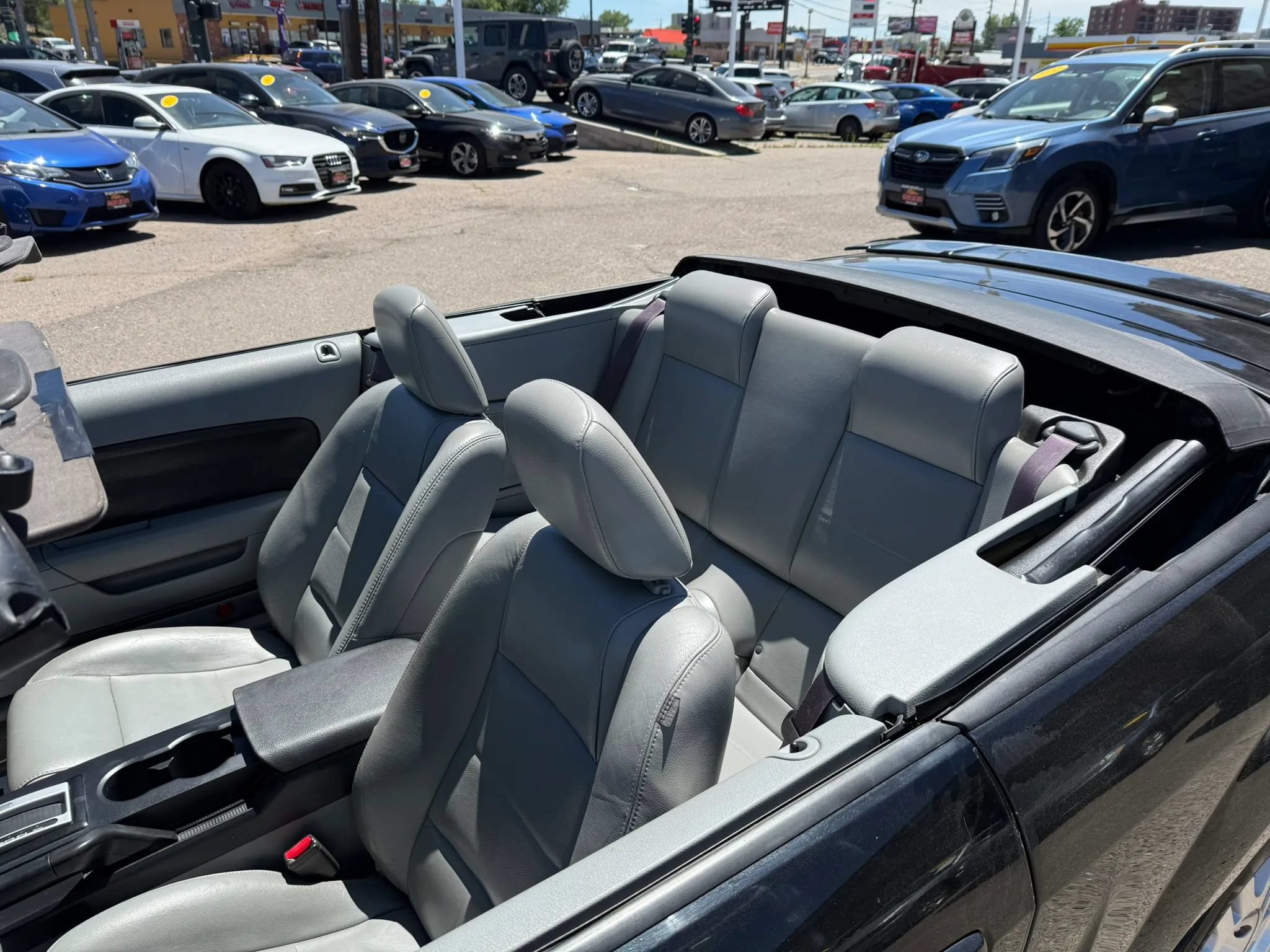 Used 2007 Ford Mustang Convertible RWD image 22