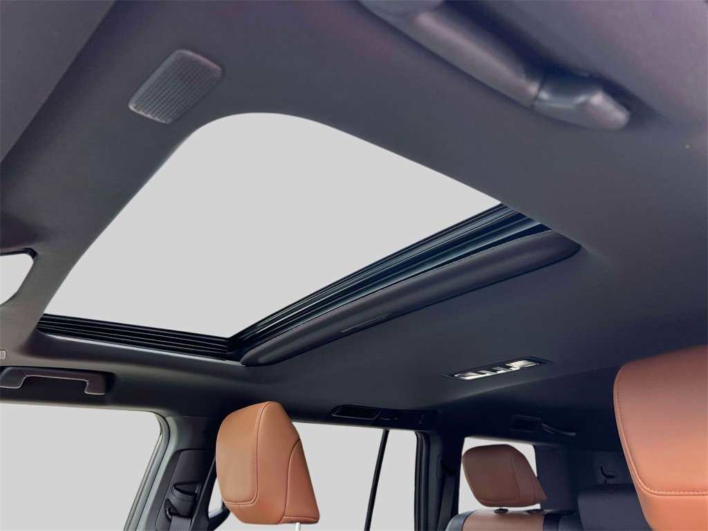 Certified 2024 Lexus GX 550 w/ Cold Area Package image 21