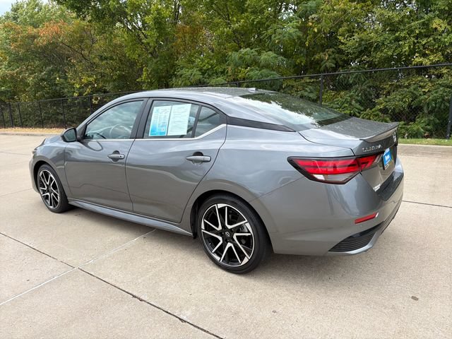 Used 2025 Nissan Sentra SR FWD image 3