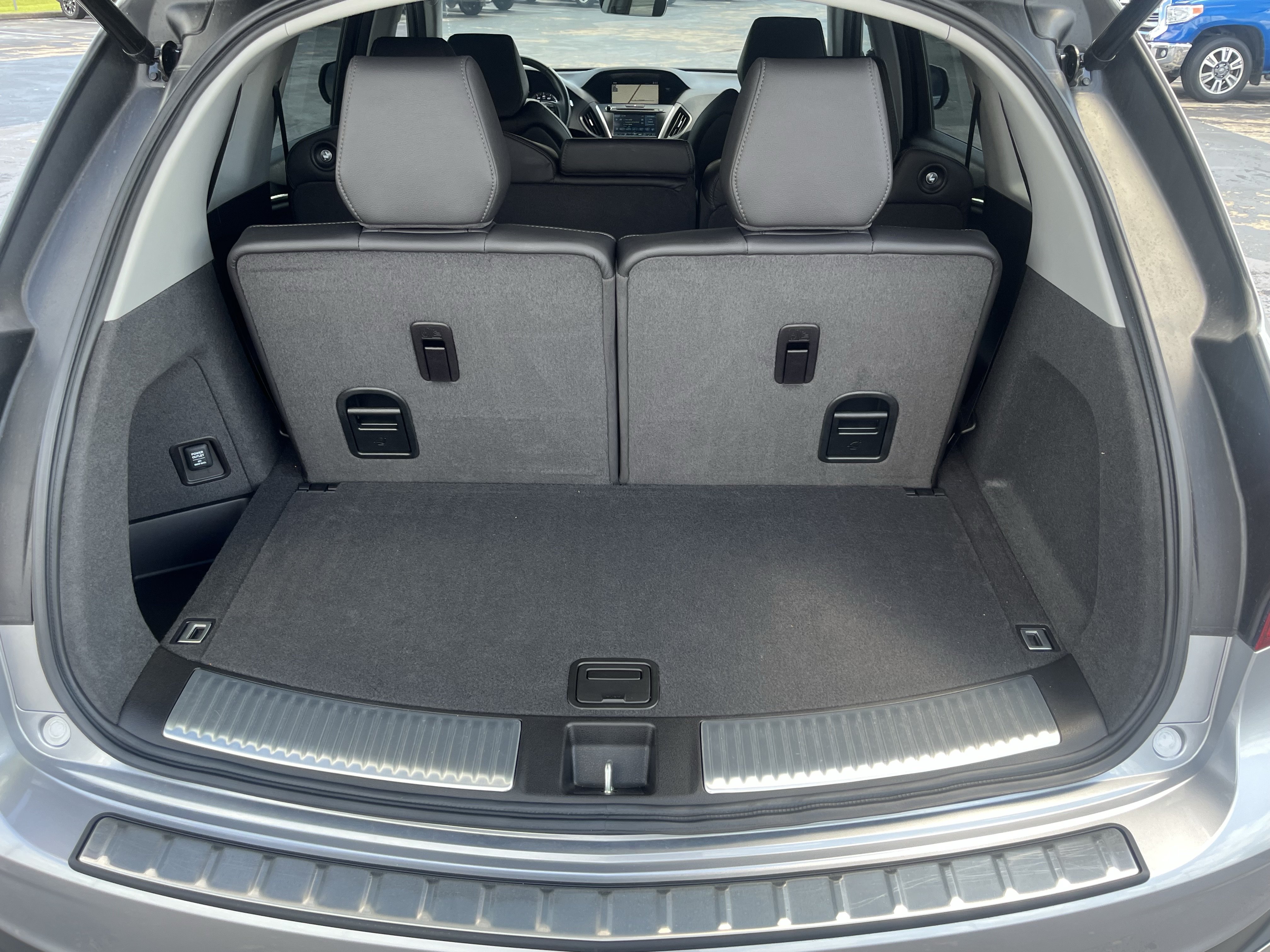 Used 2018 Acura MDX FWD w/ Technology Package image 13