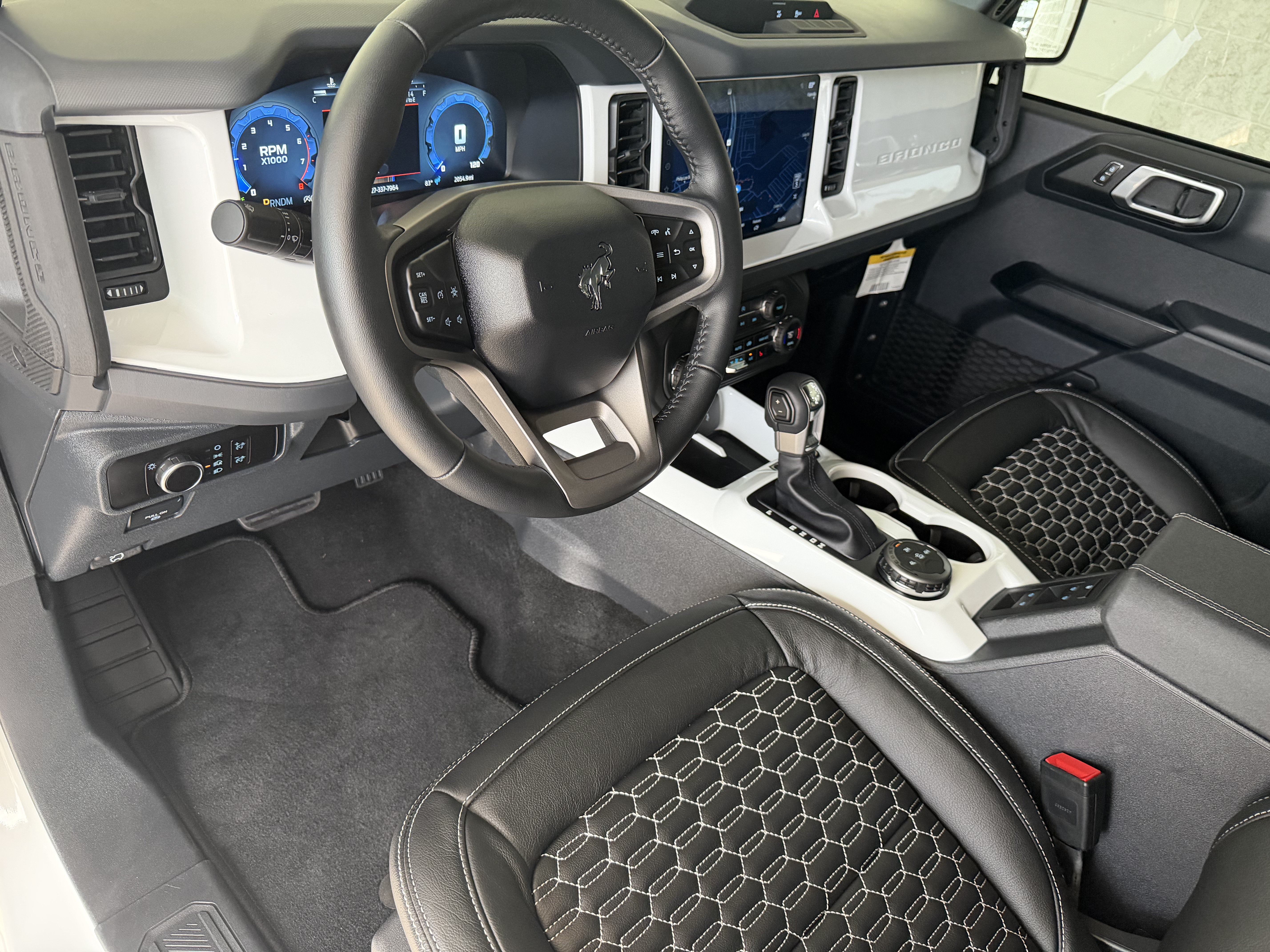 Used 2025 Ford Bronco Big Bend AWD/4WD image 15