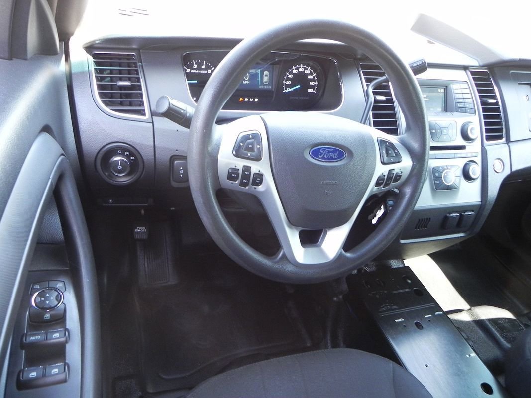 Used 2018 Ford Taurus Police Interceptor image 9