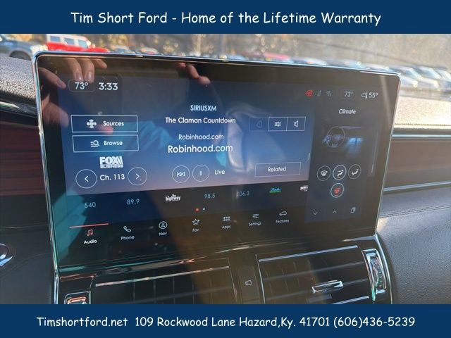 Used 2023 Lincoln Navigator Reserve image 13