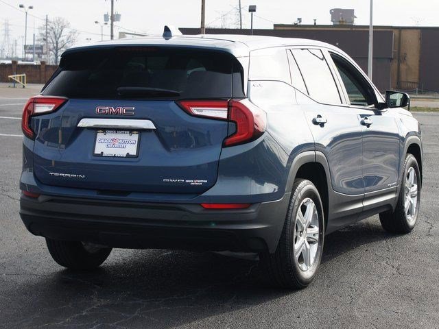 Certified 2024 GMC Terrain SLE image 19