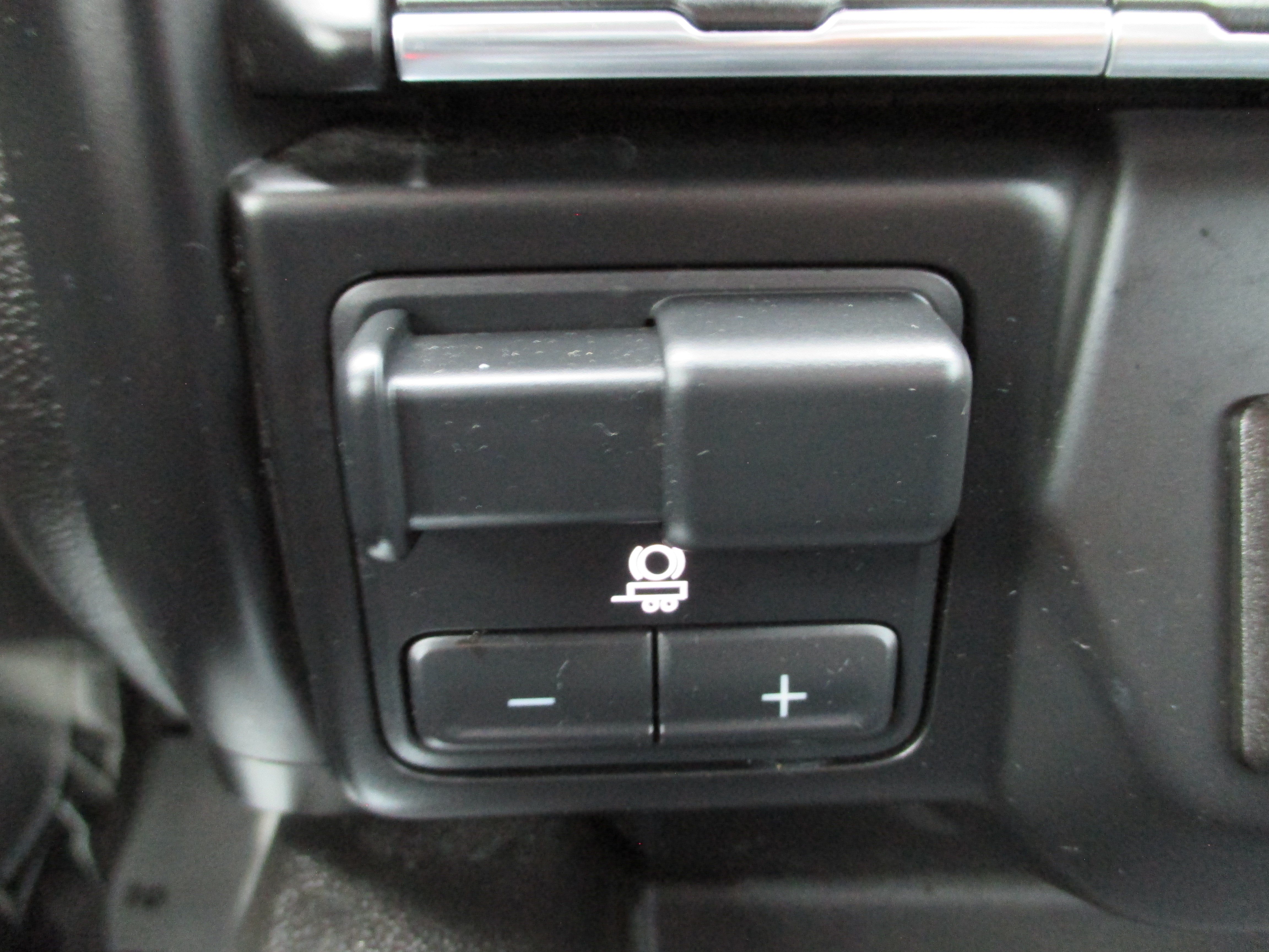Used 2021 Chevrolet Silverado 1500 LT Trail Boss w/ Bed Protection Package AWD/4WD image 20