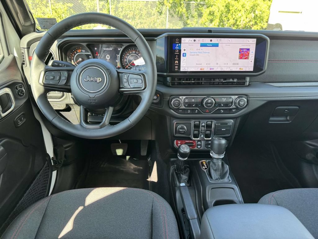 Used 2025 Jeep Wrangler Unlimited Rubicon w/ Safety Group AWD/4WD image 16