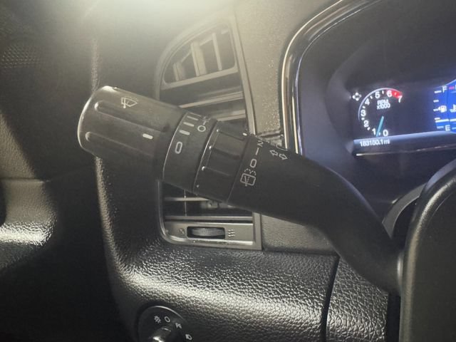 Used 2015 Lincoln Navigator 4WD image 20
