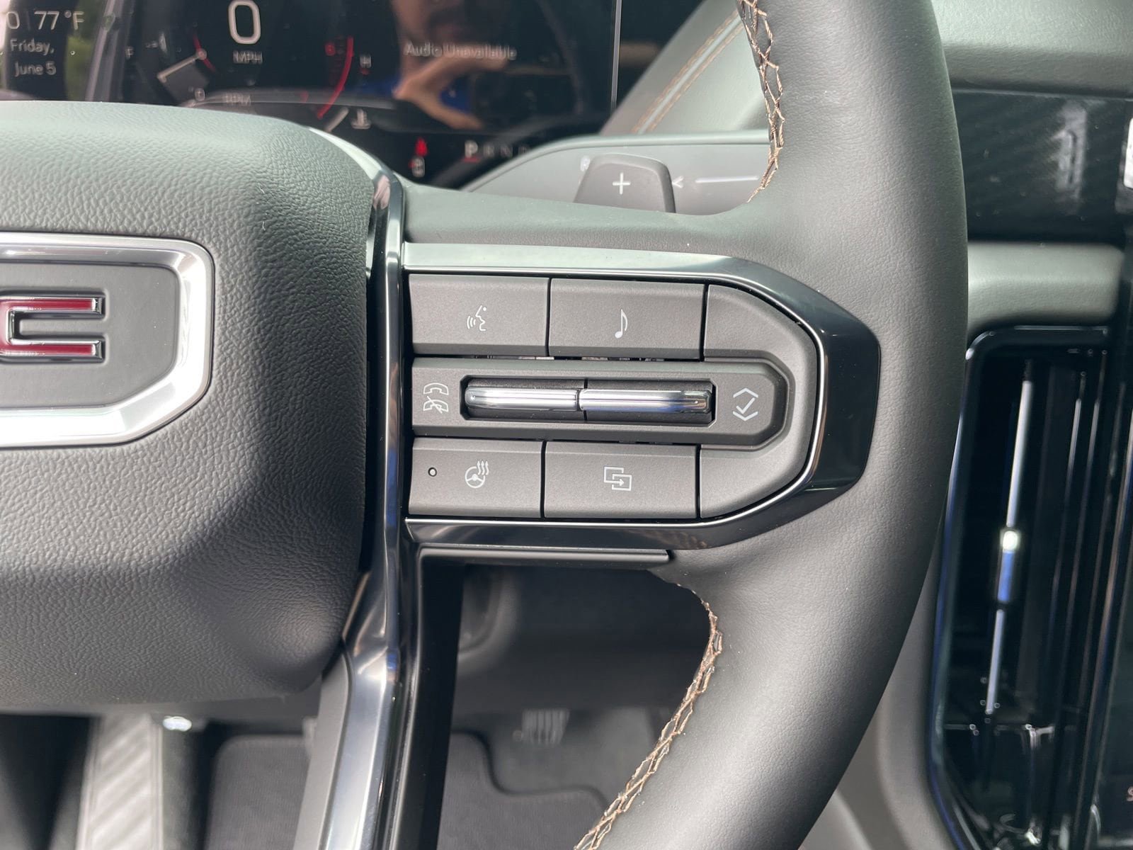 New 2026 GMC Yukon AT4 w/ AT4 Premium Package AWD/4WD image 20