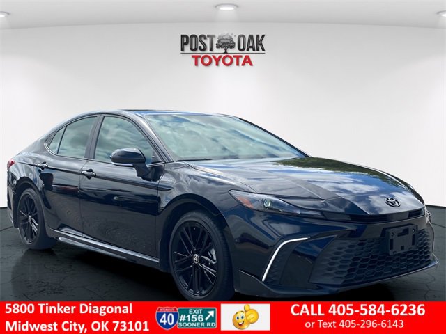 Used 2025 Toyota Camry SE
