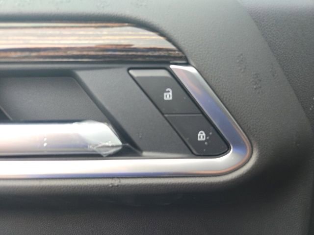 Used 2026 GMC Sierra 1500 SLE w/ LPO, GMC Protection Package image 29