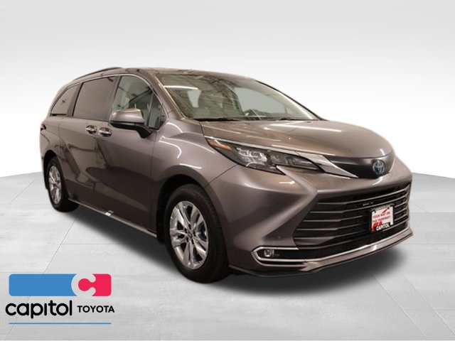 Certified 2024 Toyota Sienna XLE w/ XLE Plus Package