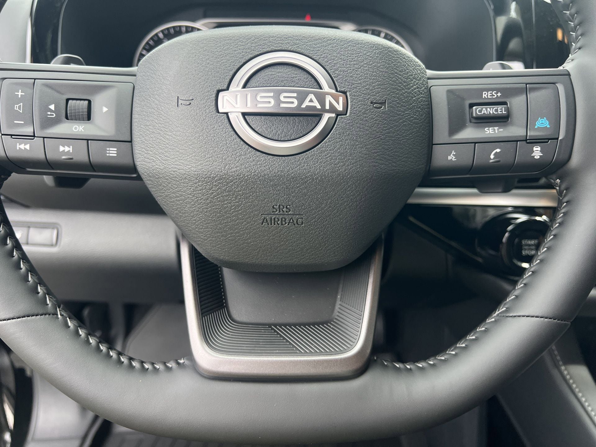 New 2026 Nissan Pathfinder SV FWD image 9