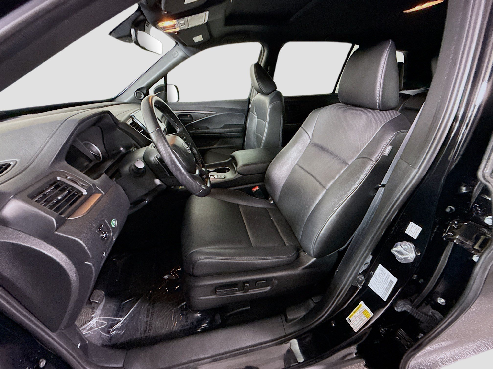 Used 2024 Honda Passport EX-L image 22