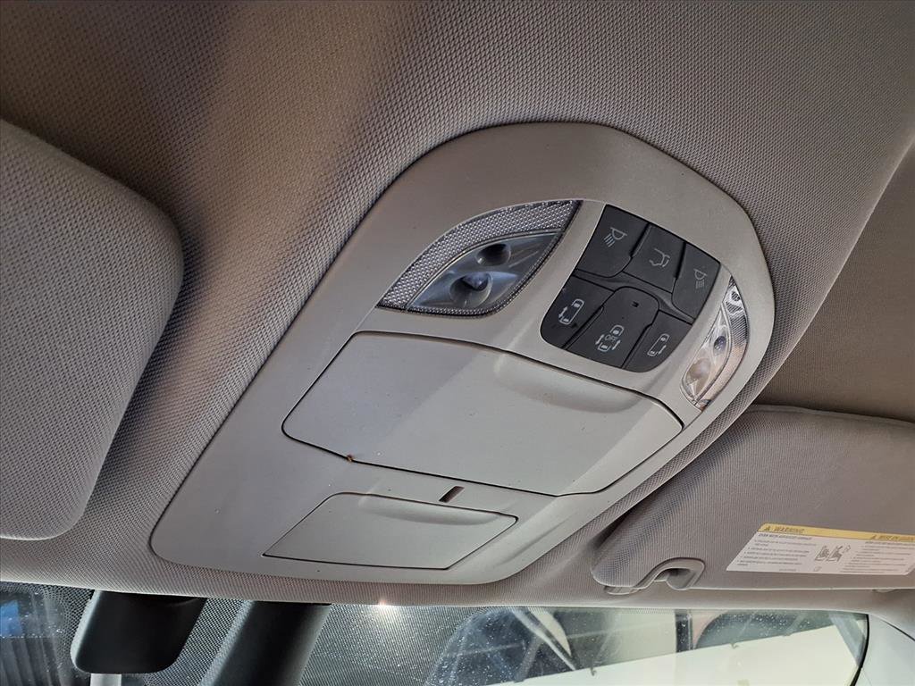 Used 2021 Chrysler Pacifica Touring-L w/ Premium & Safety Sphere Group image 12