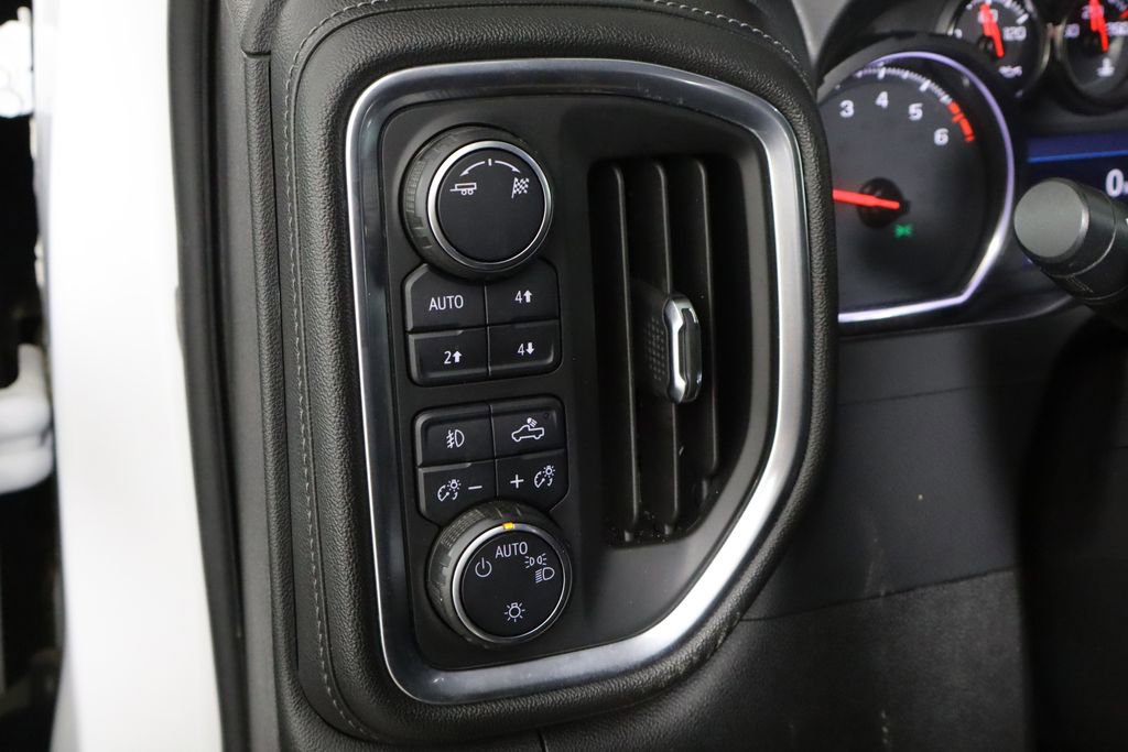 Used 2019 Chevrolet Silverado 1500 RST w/ All-Star Edition AWD/4WD image 22
