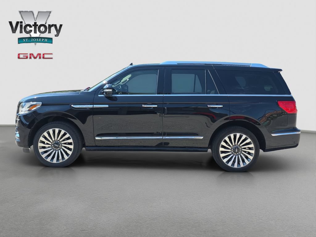 Used 2019 Lincoln Navigator Reserve AWD/4WD image 6