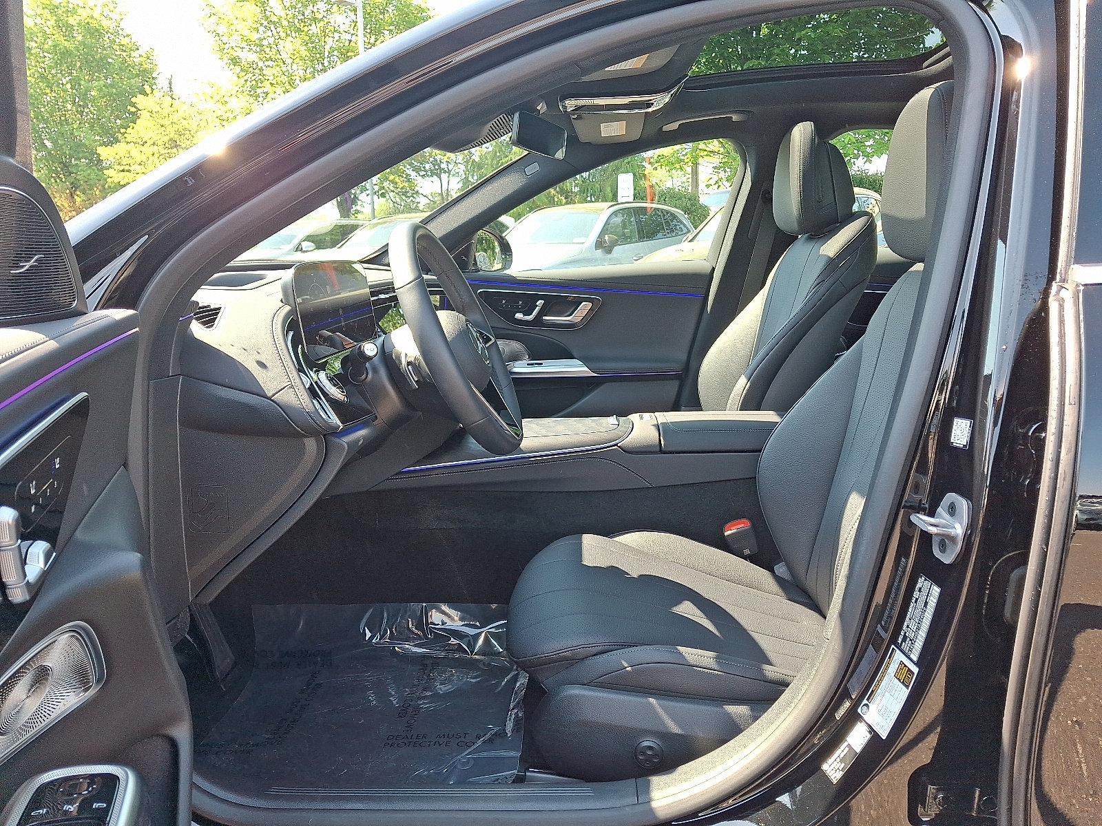New 2026 Mercedes-Benz E 350 4MATIC Sedan image 11