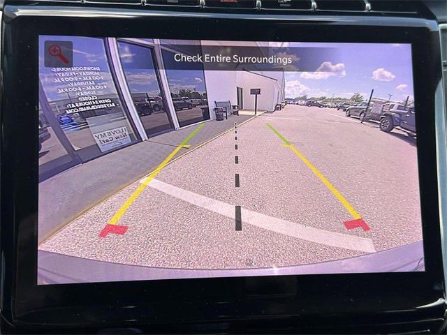 Used 2024 Jeep Grand Cherokee Limited image 13