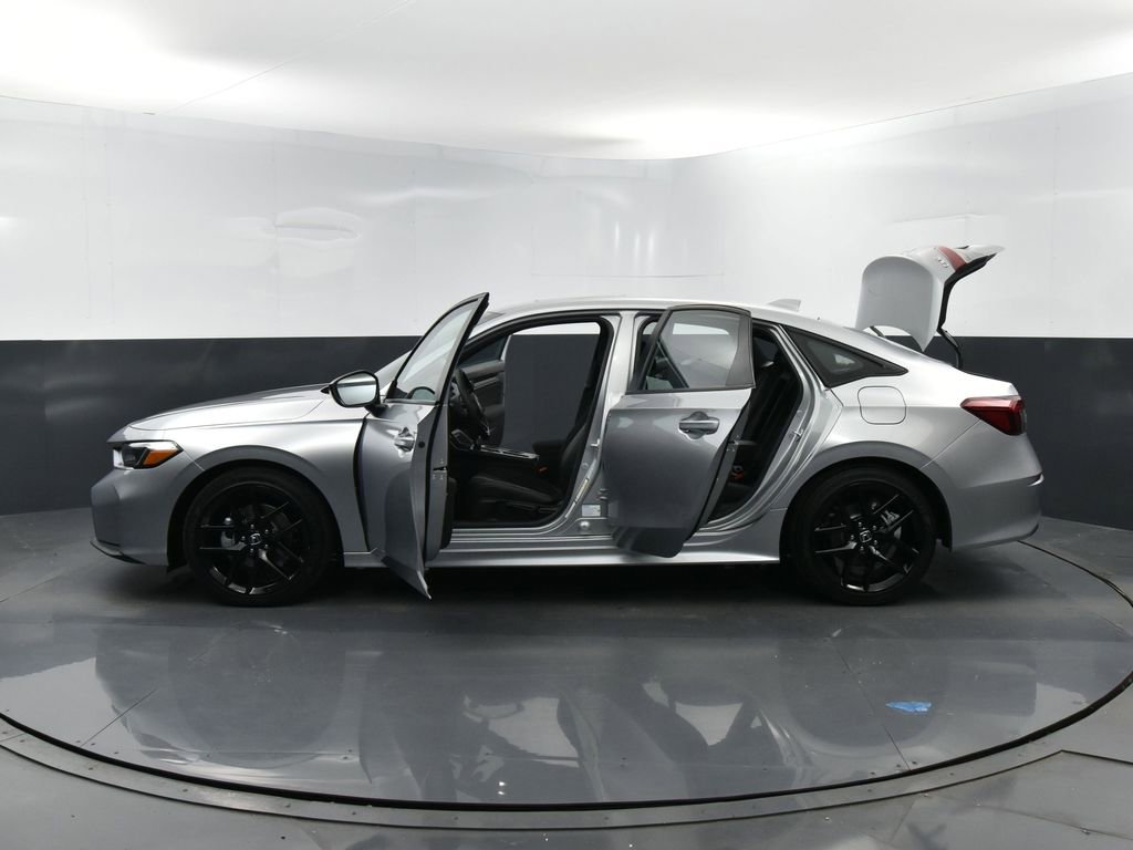 Used 2025 Honda Civic Sport image 34