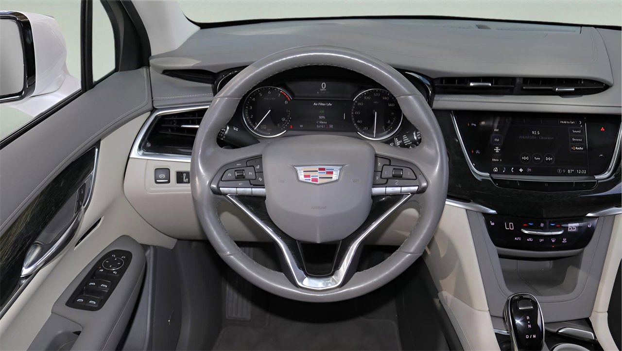 Certified 2021 Cadillac XT6 Premium Luxury image 15