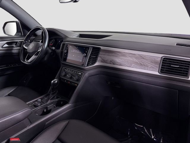 Used 2020 Volkswagen Atlas Cross Sport SE image 30
