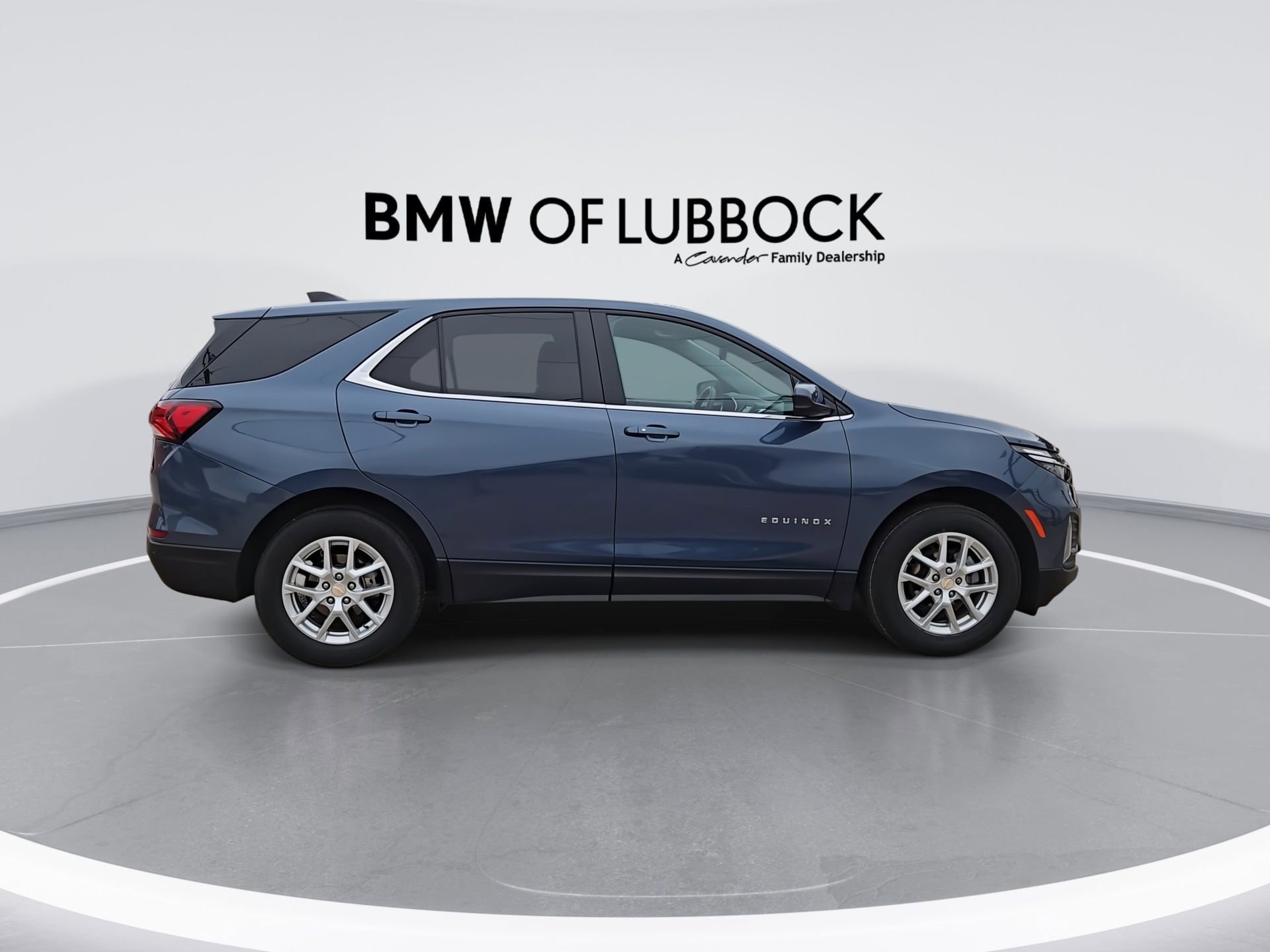 Used 2024 Chevrolet Equinox LT w/ LPO, Floor Liner Package FWD image 9