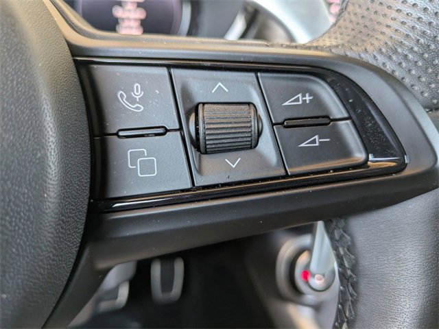 Used 2024 Alfa Romeo Tonale Veloce image 15