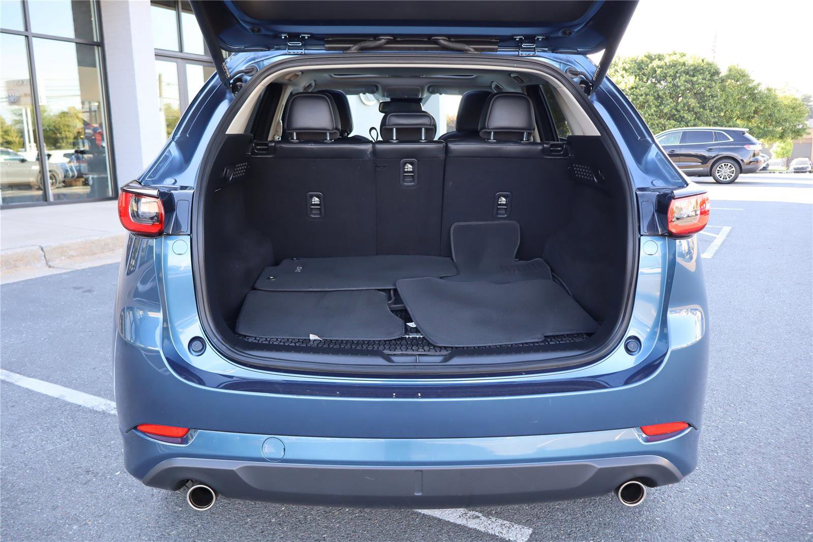 Used 2024 MAZDA CX-5 AWD 2.5 S w/ Preferred Package image 5