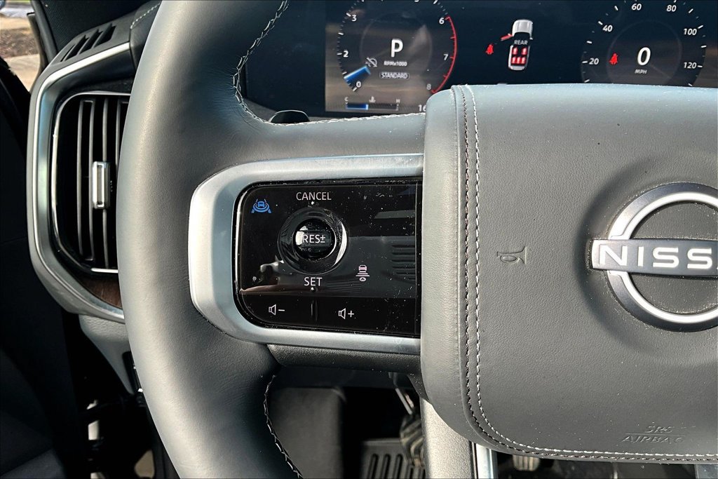 Certified 2025 Nissan Armada Platinum Reserve AWD/4WD image 11