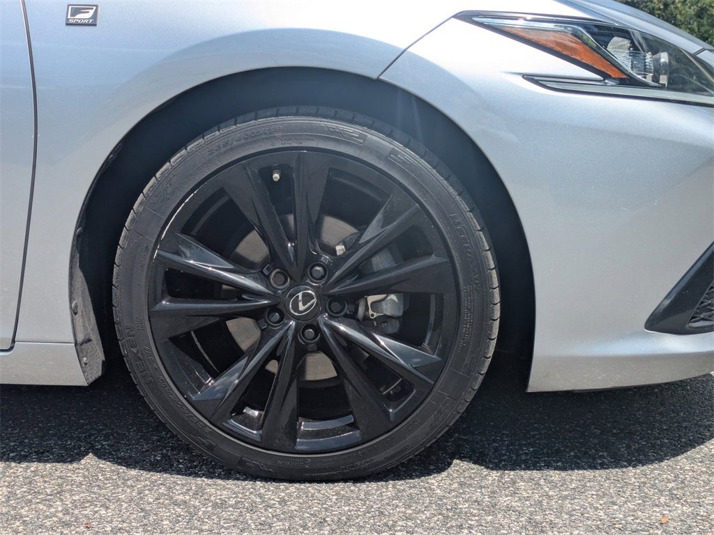 Used 2023 Lexus ES 350 F Sport w/ Accessory Package (Z1) image 11