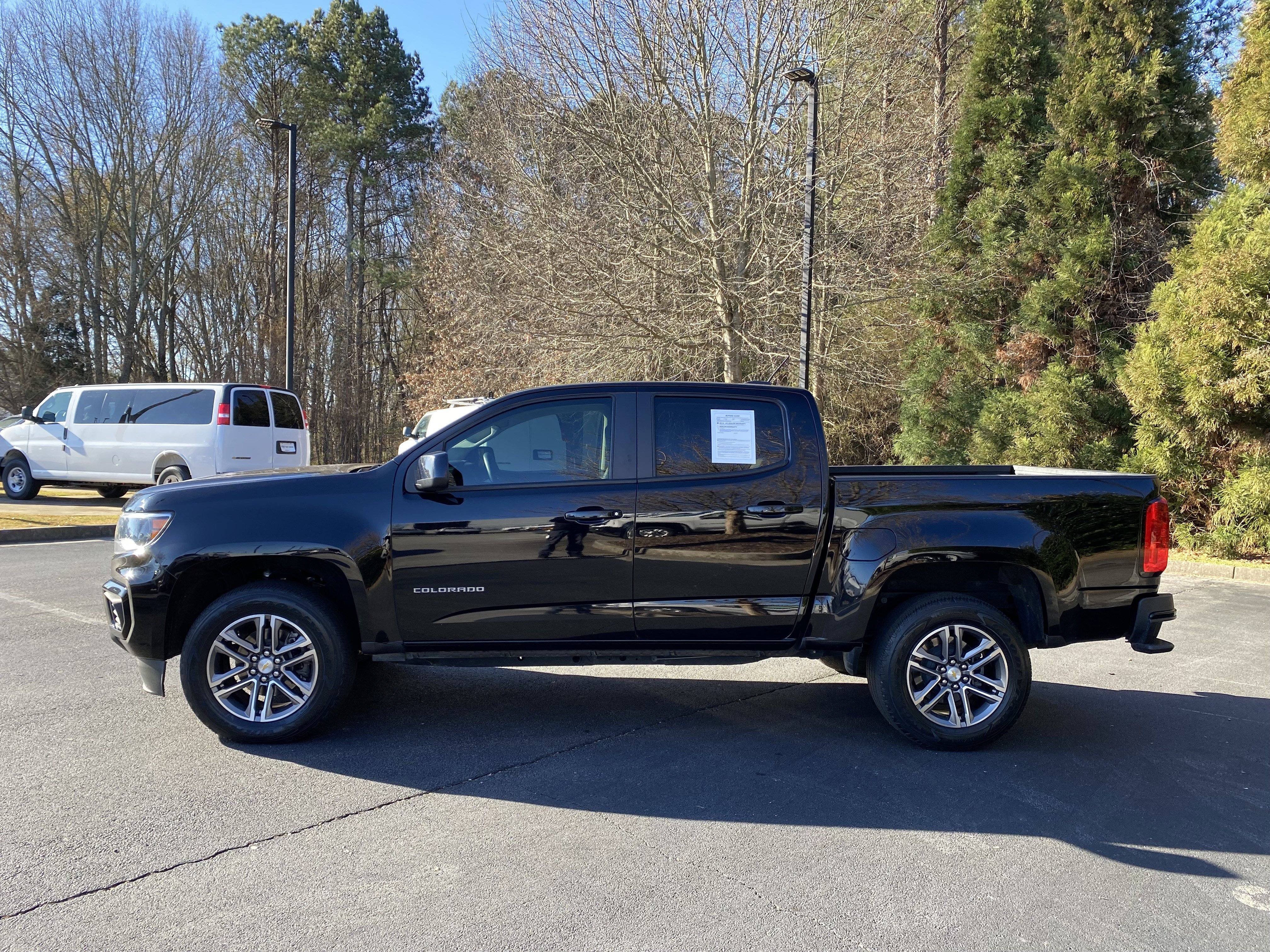Used 2022 Chevrolet Colorado W/T w/ Custom Special Edition image 6