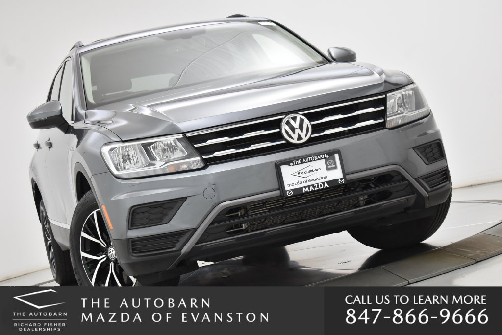 Used 2021 Volkswagen Tiguan SE w/ Panoramic Sunroof Package AWD/4WD image 2