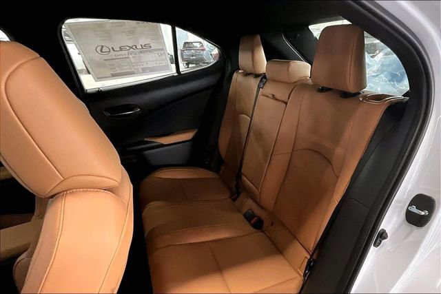 New 2026 Lexus UX 300h AWD image 10