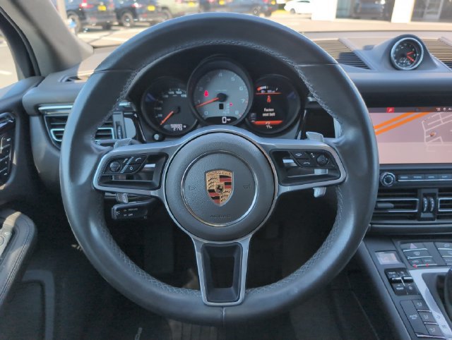 Used 2020 Porsche Macan S AWD/4WD image 20