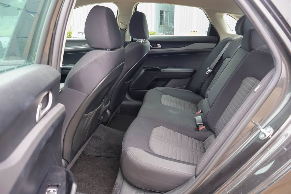 Used 2025 Kia K5 LXS FWD image 9