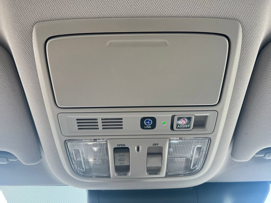 Used 2021 Honda Accord Touring image 35