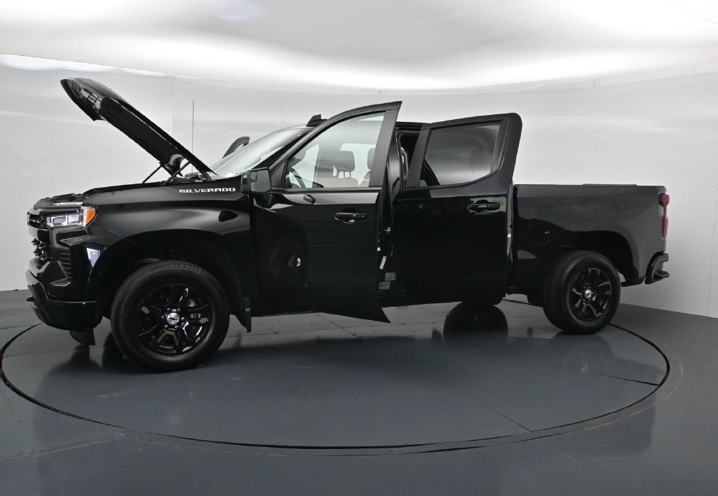 Used 2026 Chevrolet Silverado 1500 RST RWD image 31