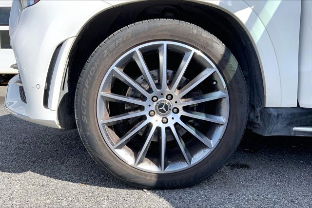 Used 2020 Mercedes-Benz GLE 350 4MATIC image 8