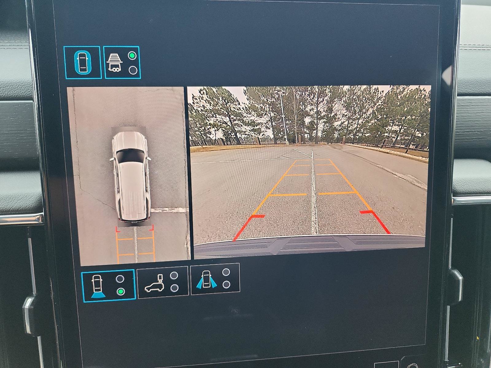 New 2026 GMC Yukon XL Denali w/ Sun & Power Step Package AWD/4WD image 15