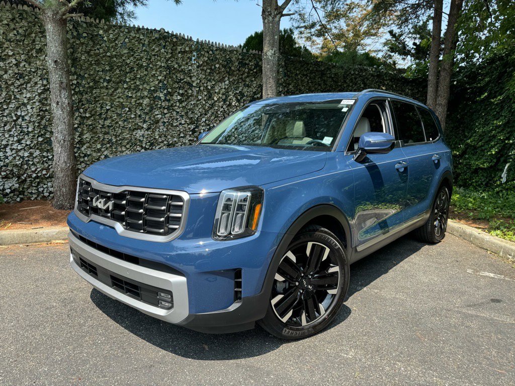 Used 2023 Kia Telluride SX