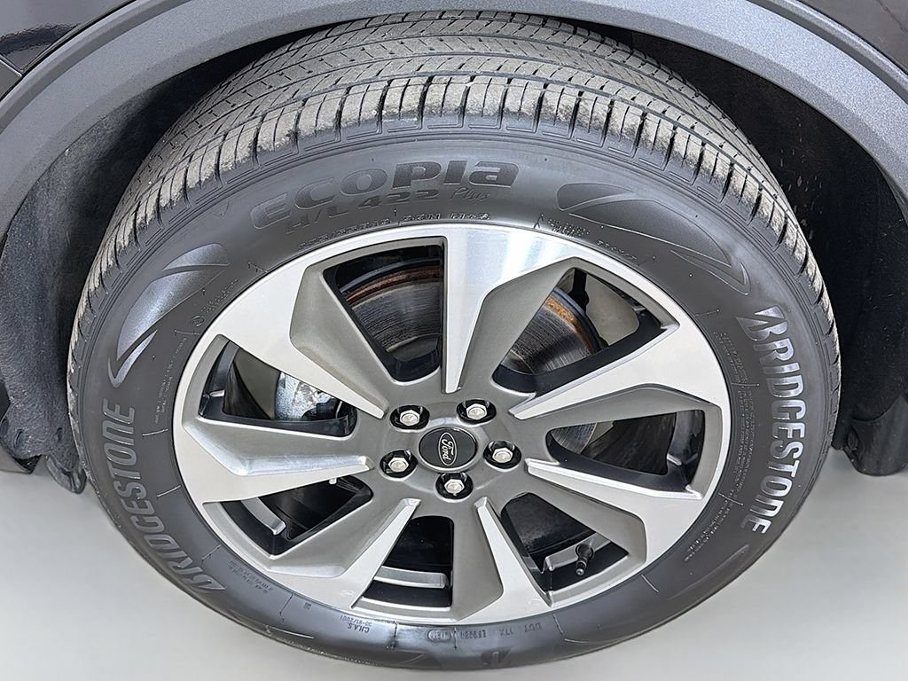 Used 2024 Ford Escape Platinum AWD/4WD image 18