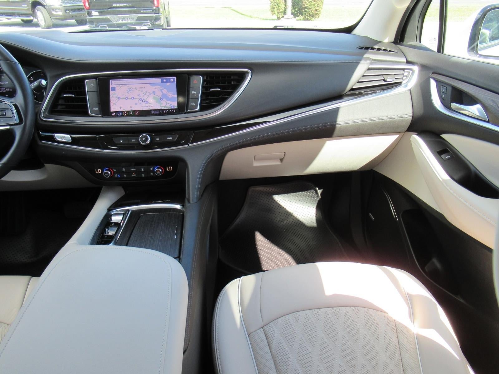 Used 2023 Buick Enclave Avenir w/ Avenir Technology Package FWD image 14